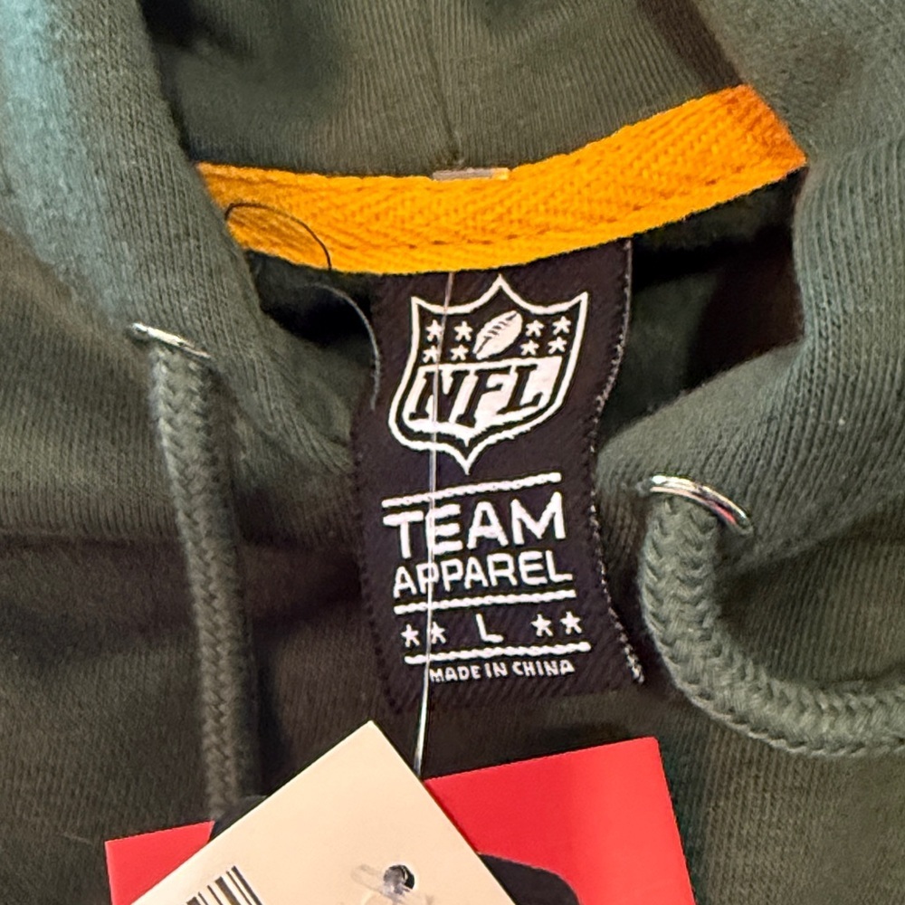 Green Bay Packers Dark Green Hoodie - Picture 7 of 7